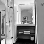 Aux 13 Arches-logis Restaurant Hotel 3*