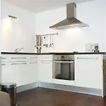 Hotel Aux 13 Arches-logis Restaurant 3*