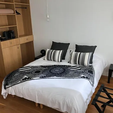 Отель Aux 13 Arches-Logis Hotel Restaurant 3*