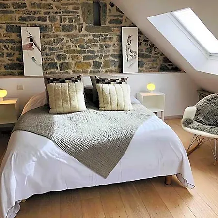 Aux 13 Arches-logis Restaurant Portbail