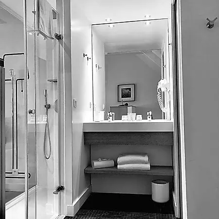 Hotell Aux 13 Arches-logis Restaurant