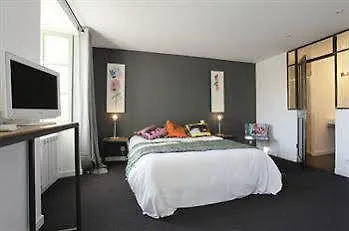 Отель Aux 13 Arches-logis Restaurant