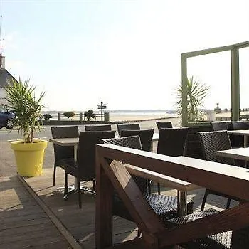 Aux 13 Arches-logis Restaurant